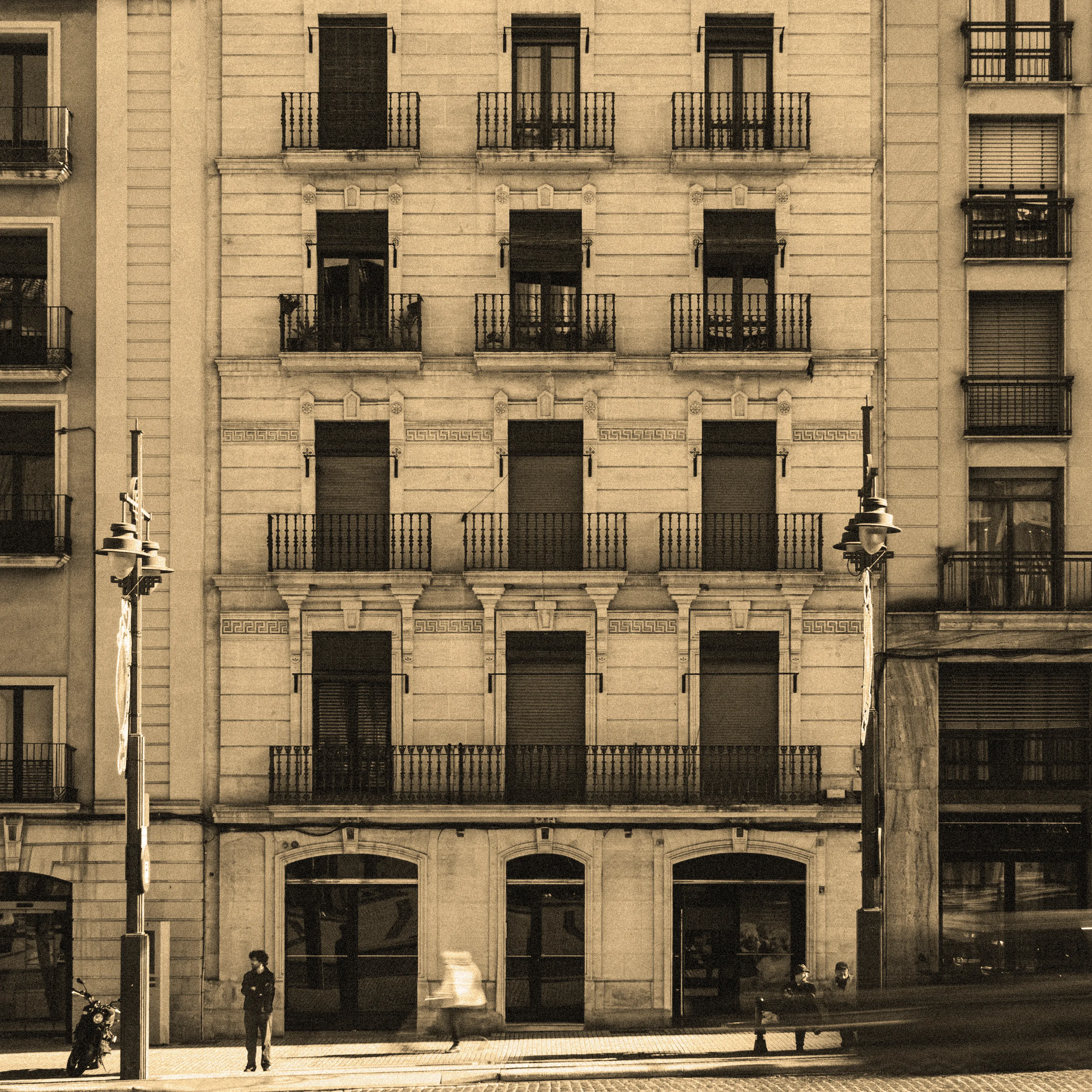 Physical Graffiti - Led Zeppelin (1975)